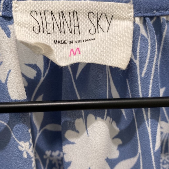 Floral Faux Wrap Top - Picture 2 of 5